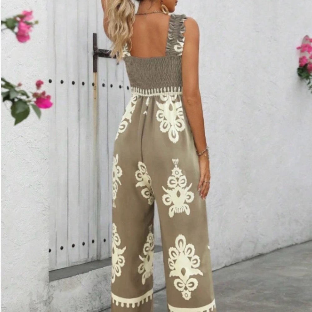Breezaya Women's Sleeveless Printed Wide Leg Jumpsuit size Small (tall) - Picture 3 of 4